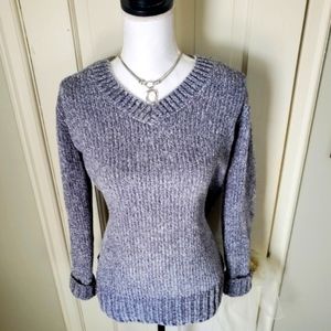 ORVIS Gray Velour Vee Sweater - Size S (EUC)